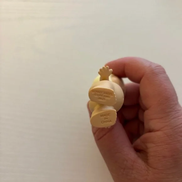 Sonny Angel Collectible Doll with Cream 'Sugar' Cap - Picture 3 of 4